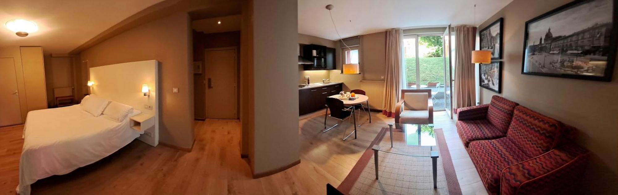 Mas Aparthotel Eu Брюссель Экстерьер фото