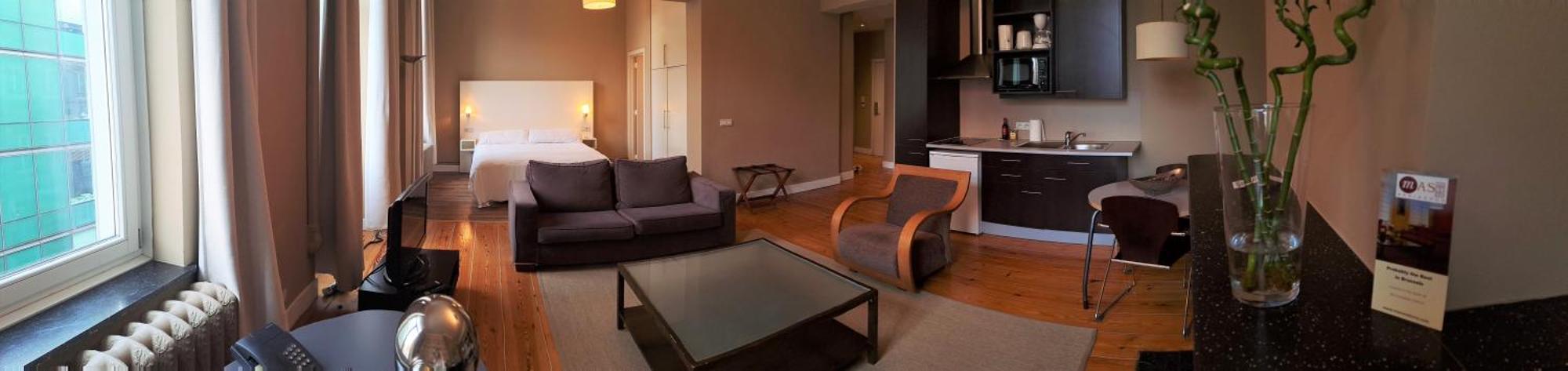 Mas Aparthotel Eu Брюссель Экстерьер фото
