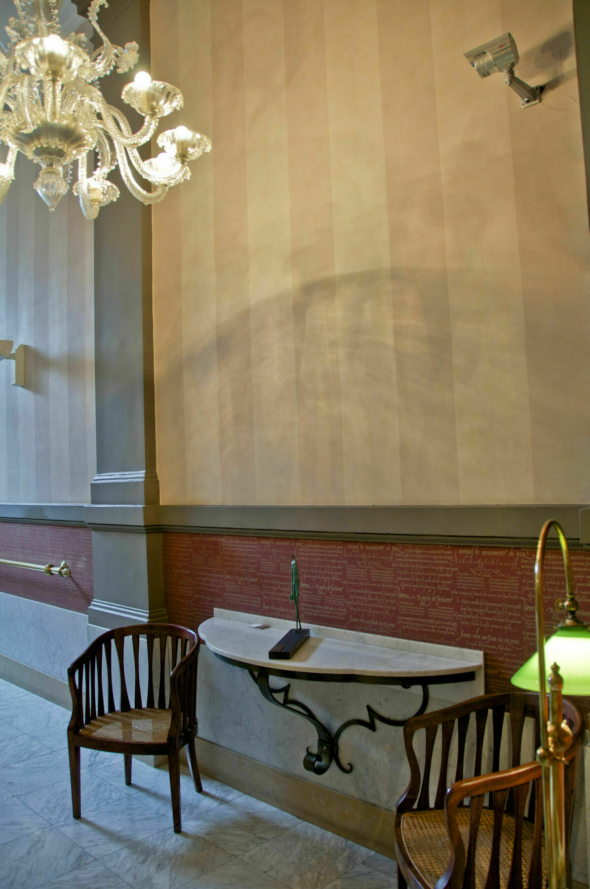 Mas Aparthotel Eu Брюссель Экстерьер фото